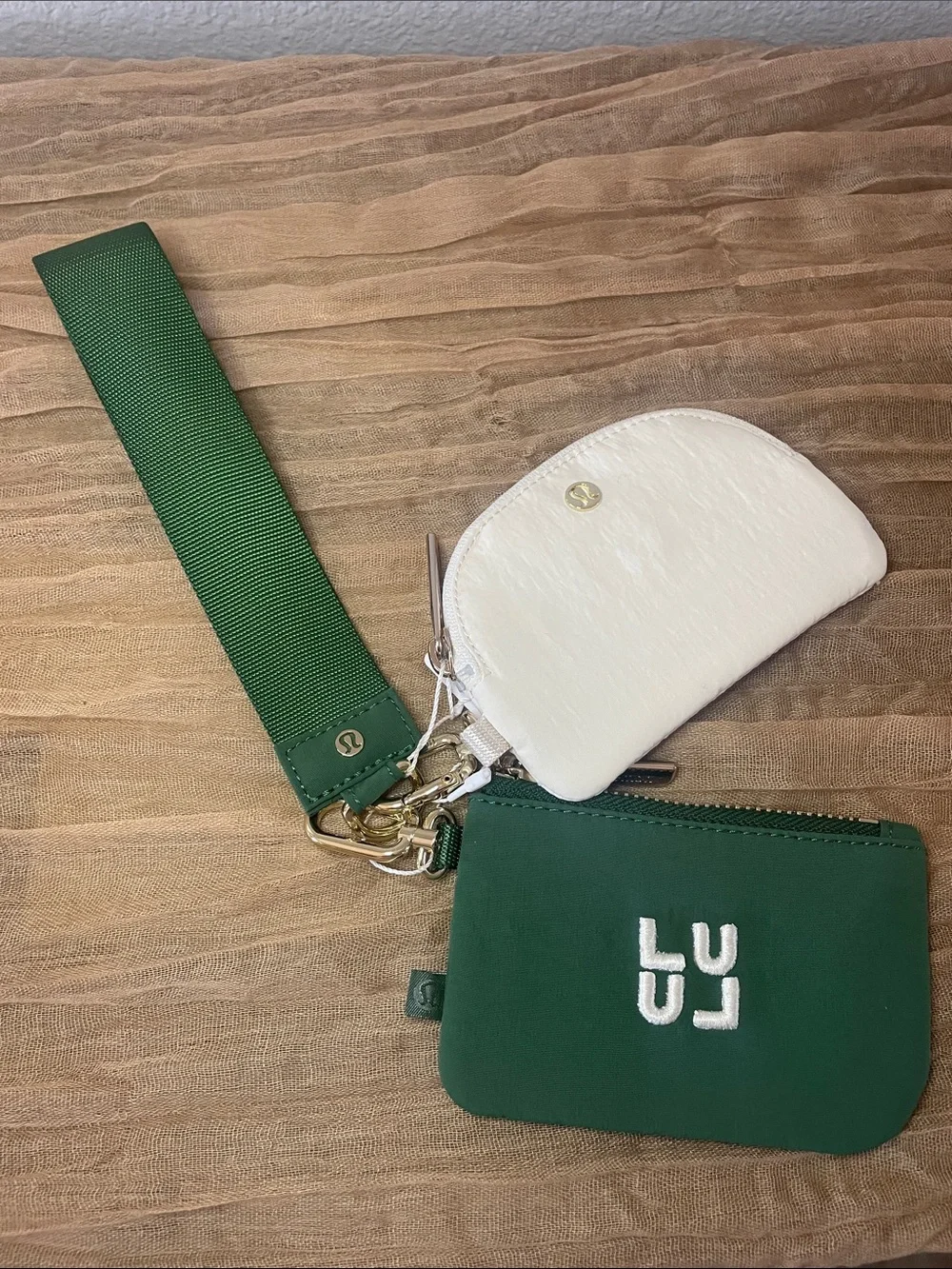 lululemon athletica forest green